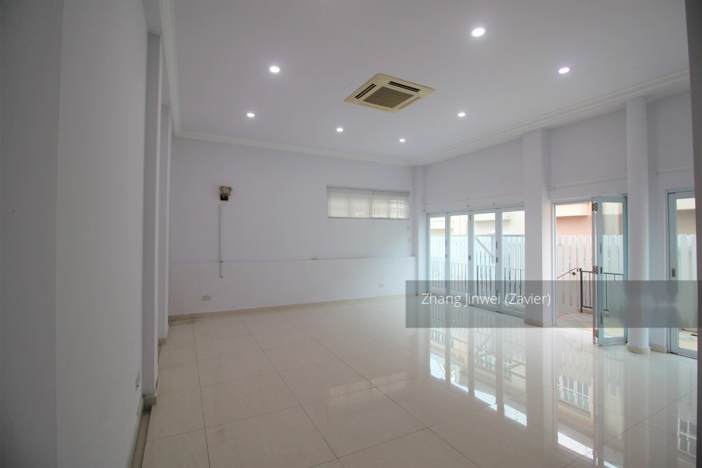 Eng Kong Lane (D21), Terrace #207724531